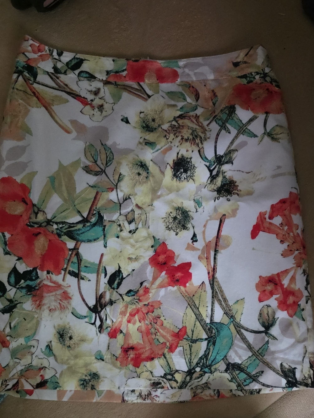 Van Heusen White Floral Mini Skirt with Coral and Yellow Blooms